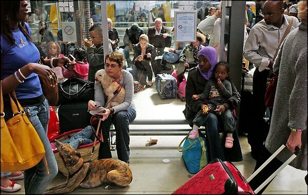 us airways checked baggage